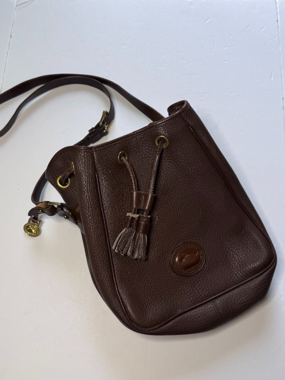 Dooney & Bourke Vintage Brown Leather Drawstring Bucket Bag Purse Crossbody VTG